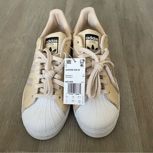 Adidas Superstar originals sand strata